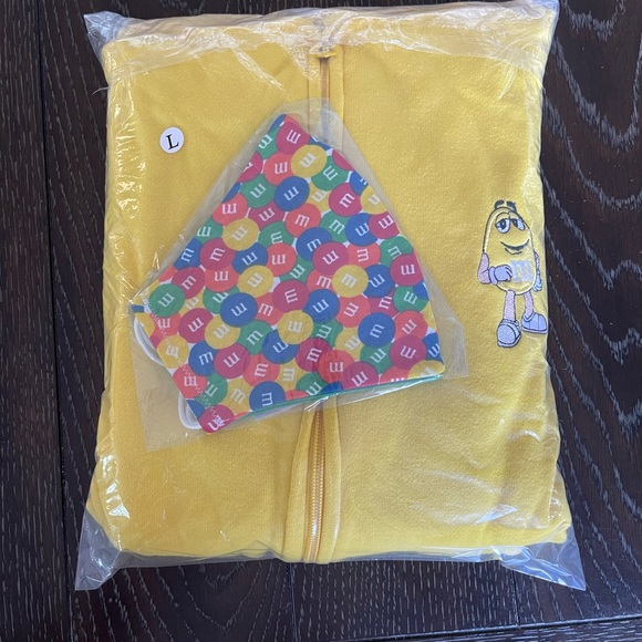 π M&M - Mask π - Picture 11 of 11